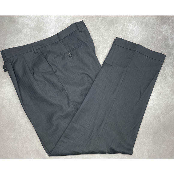 Jos A Bank Executive Mens 40 x 30.5 Black Dress Pants Wool Pleated Herringbone - Picture 2 of 9